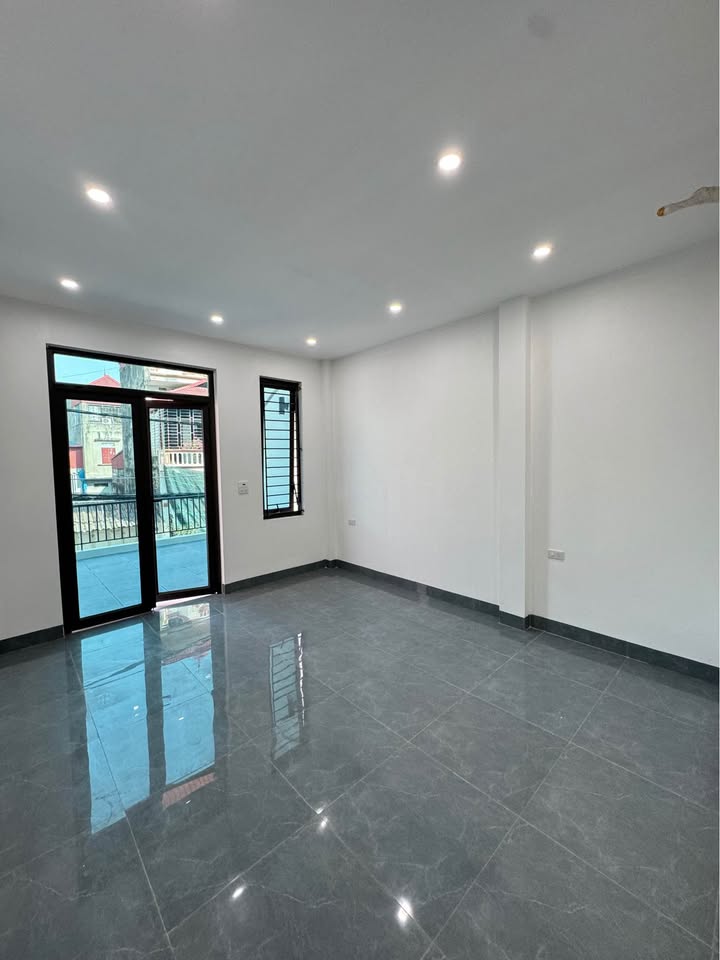 Nhà 3 tầng đẹp tại Ninh Bình 75m² giá 6 tỷ - Sở hữu ngay hôm nay!