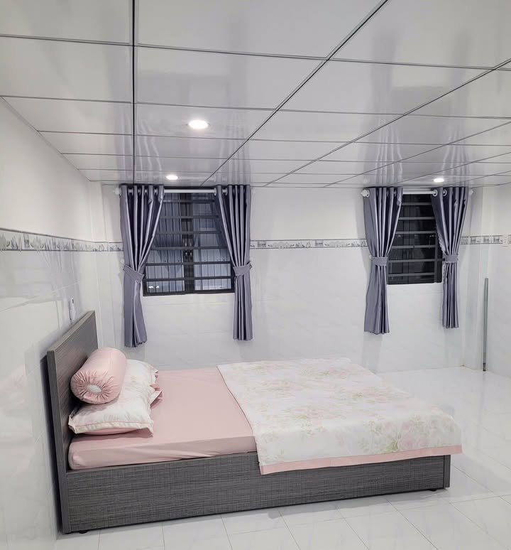 Nhà nguyên căn mặt tiền Nguyễn Trọng Cát, Tây Ninh 96m² giá 2.8 tỷ - Kinh doanh ngay!