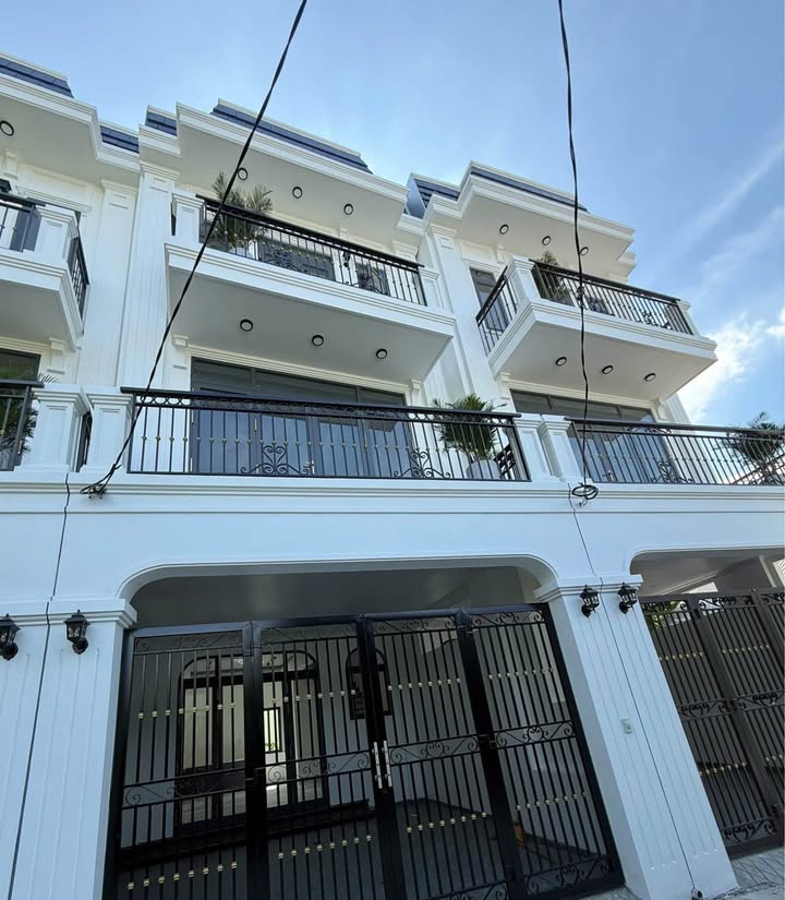 Nhà 3 Tầng EcoGarden Thủy Vân 69,1m² giá 3,3 tỷ - Chính chủ bán gấp!