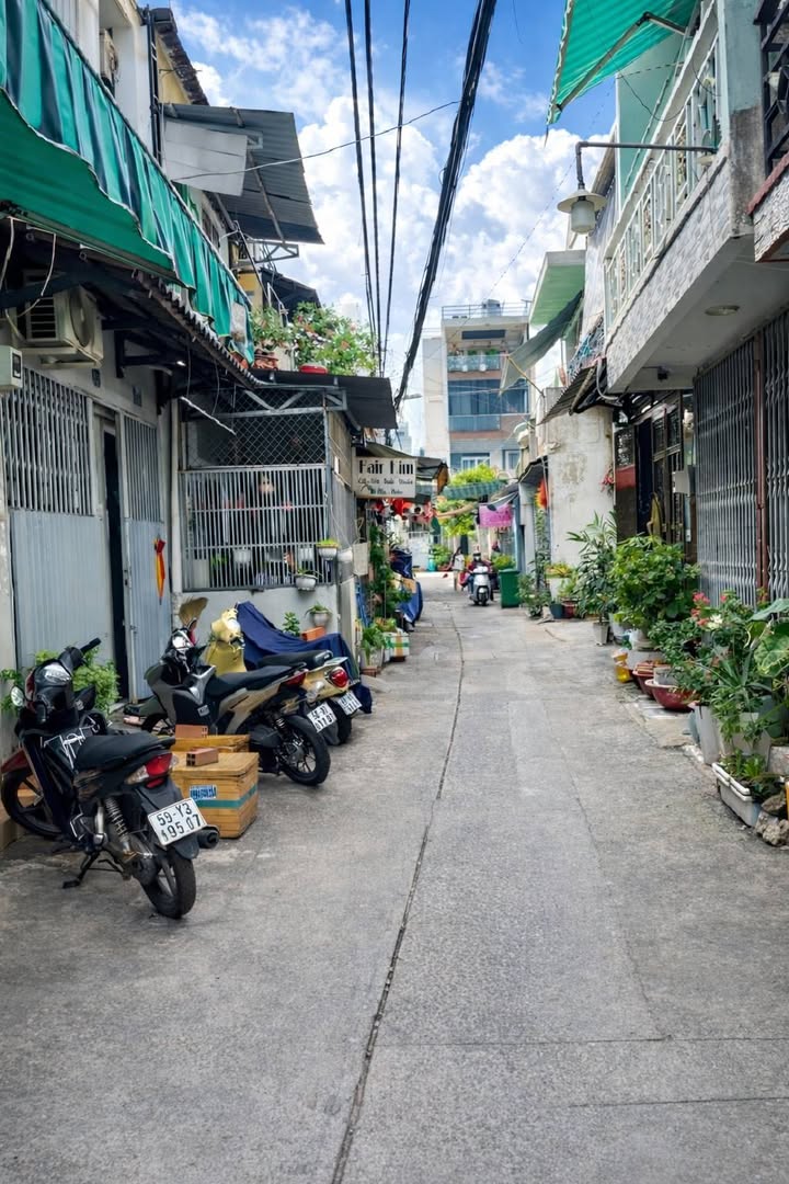 Nhà mới Bình Trị Đông, Bình Tân 44m² giá 4 tỷ - Nhanh tay sở hữu!