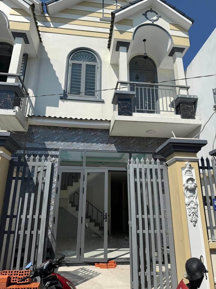 Nhà riêng hẻm xe hơi Đường Dương Công Khi, 85m² giá 3.7 tỷ - Thích hợp an cư!