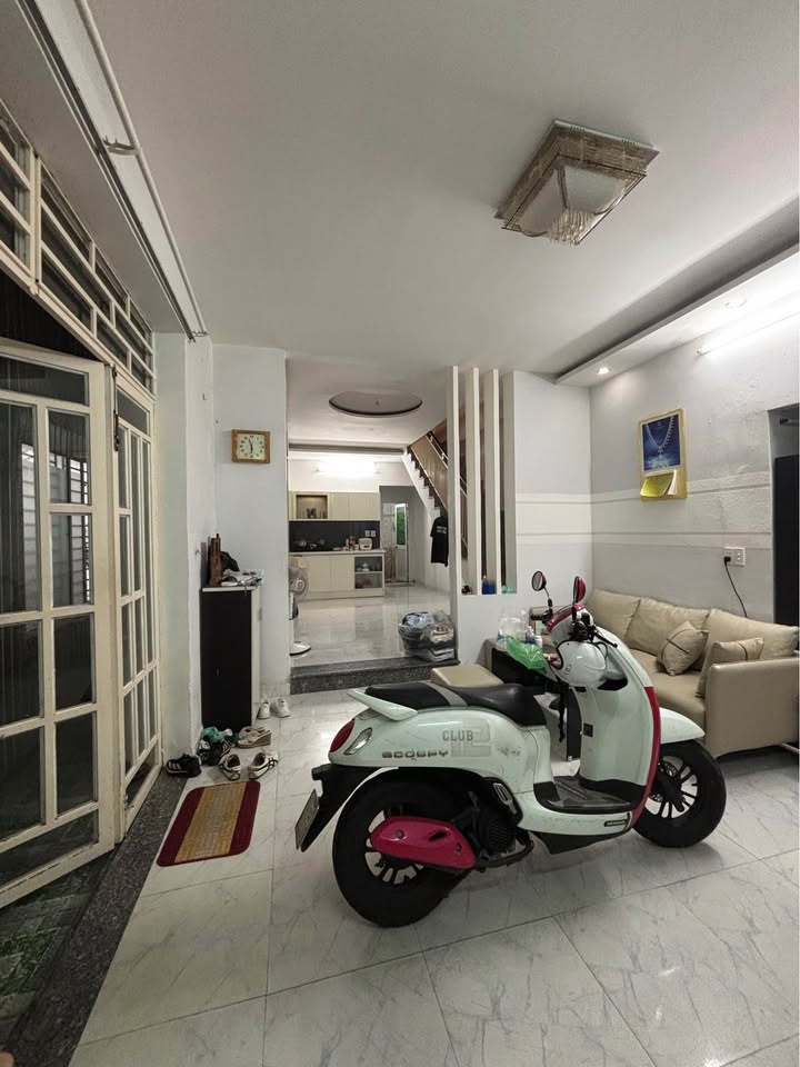 Nhà 2 tầng hẻm ô tô Đống Đa Hải Châu 63m² giá 4 tỷ - Gần chợ, bệnh viện!