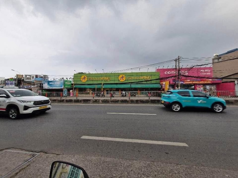 Lô đất Hiệp Bình Phước 573m² giá 10 tỷ - Mặt tiền rộng, đầu tư sinh lời!