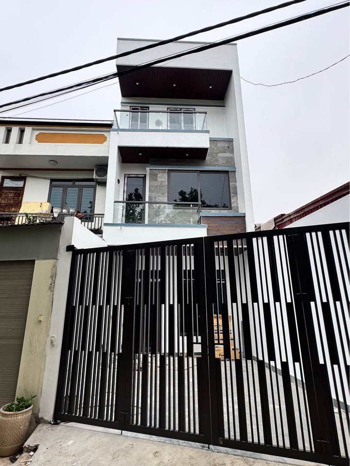 Nhà 3 tầng đường Z115, Thái Nguyên, 83m² - Gần trường Công nghệ Thông tin!