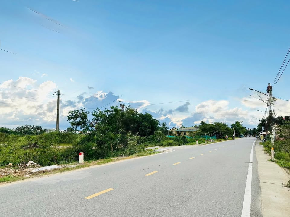 Đất Lô Góc 2 mặt tiền Tỉnh Lộ 10, Phường Phú Thượng, 225m² - Đầu tư sinh lời ngay!