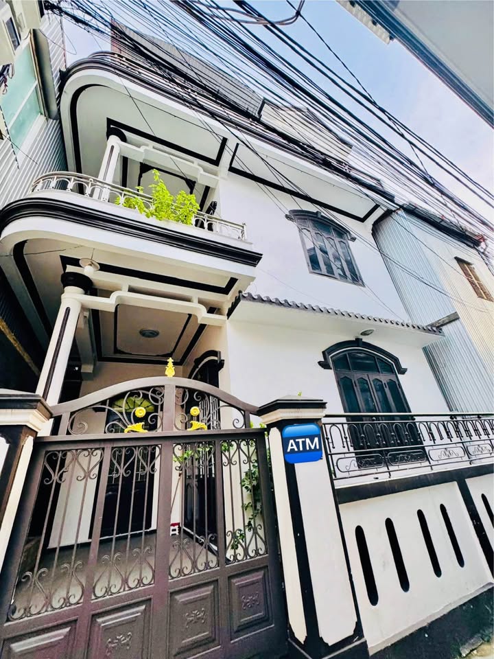 Nhà 3 tầng Phan Chu Trinh 68m² giá 2.8 tỷ - Cơ hội đầu tư tuyệt vời!