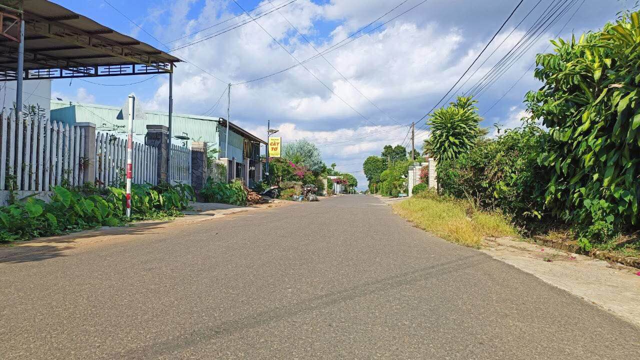 Bán đất tại hẻm 196 Lê Phụng Hiểu, Yên Bái 400m² - Giá chỉ 12 tỷ!