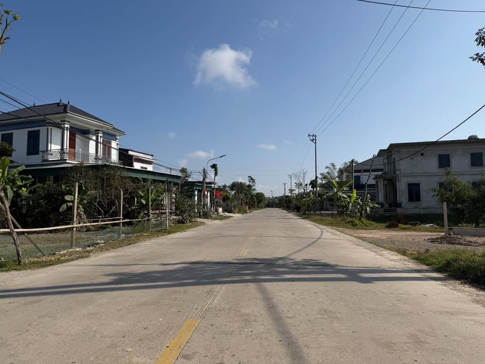 FrontHouse Đường Nguyễn Xí, TP Hà Tĩnh 172.5m² Giá 3 tỷ - Cơ hội đầu tư tuyệt vời!