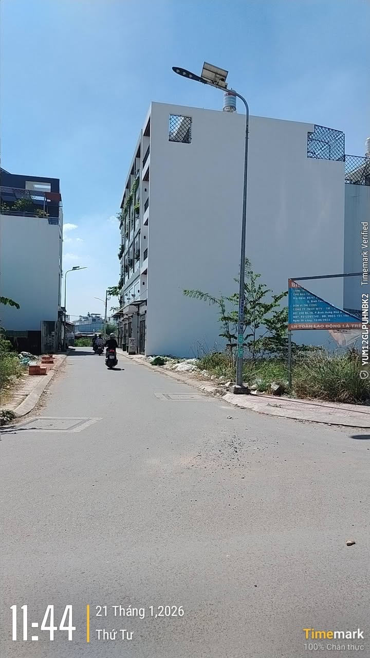 Lô đất phân lô Đồng Bộ tại Bình Tân 70m² giá 4.6 tỷ - Sổ hồng riêng