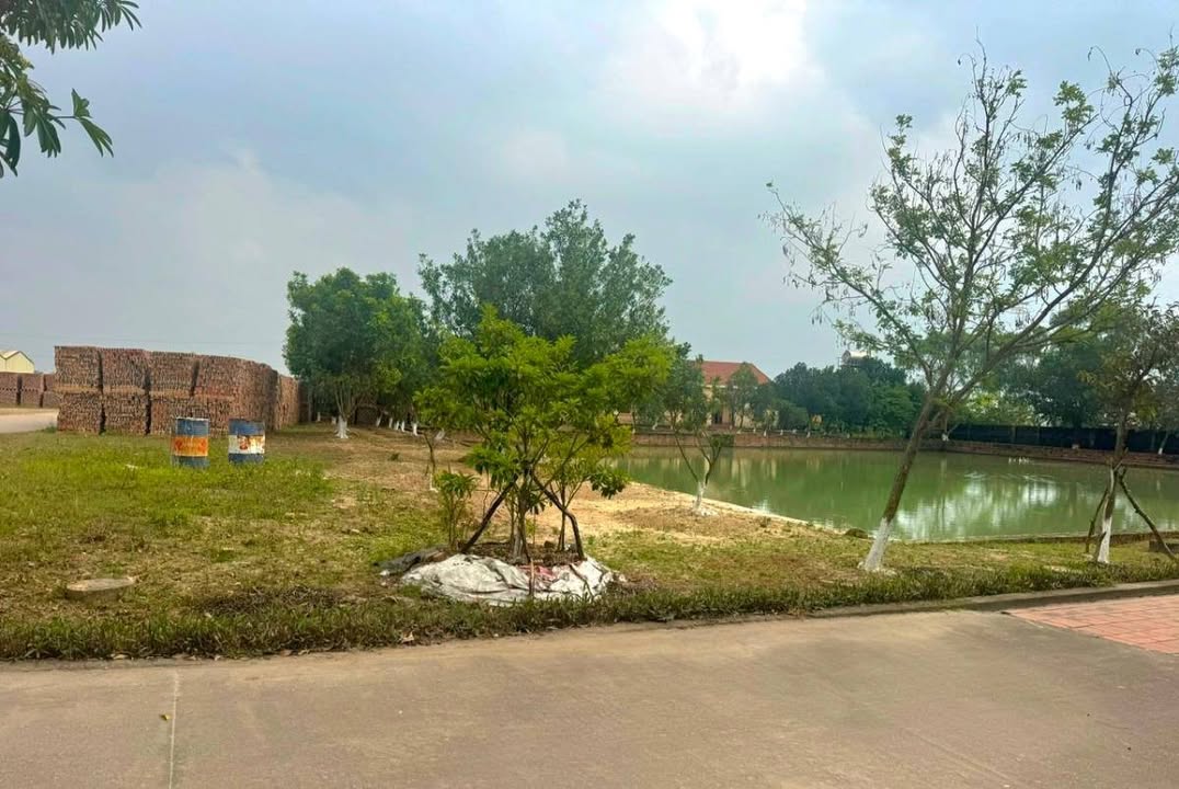 Đất nền Quế Võ Bắc Ninh 10.000m² giá 350 tỷ - Cơ hội hiếm có đầu tư!