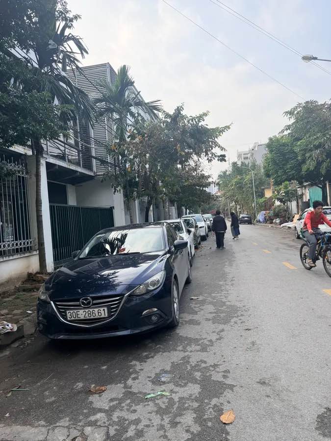 Bán đất tặng nhà 3 tầng tại Phúc Đồng, Long Biên - 50m² chỉ 8.5 tỷ