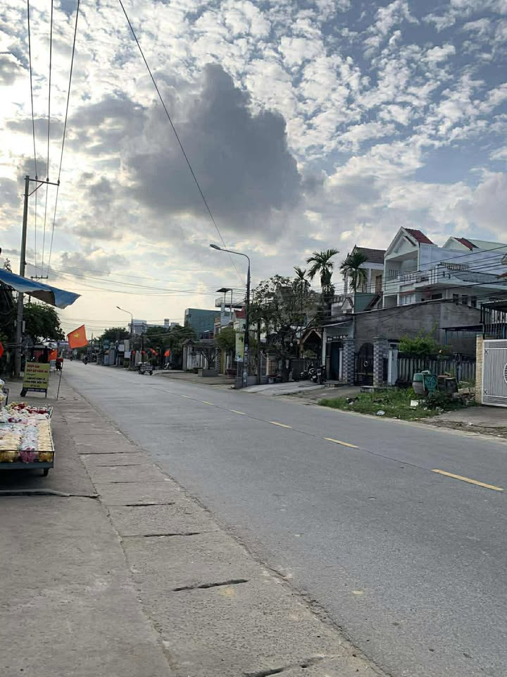 FrontHouse Phiếm Ái Đại Nghĩa 100m² giá thỏa thuận - Sổ hồng sẵn, kinh doanh đa dạng!