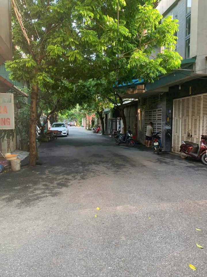 Nhà 2 tầng tại Ươm Tơ, Sơn Đồng 50m² giá 5.1 tỷ - Không ngập, không quy hoạch!