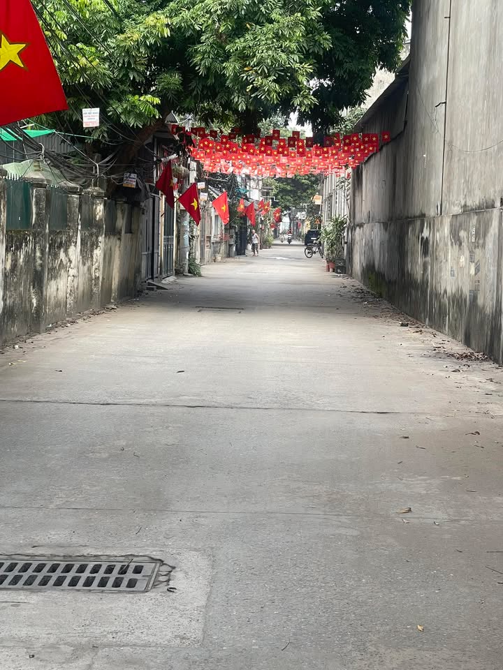 Đất tại phường Vĩnh Hưng, Hoàng Mai 40m² giá 5 tỷ - Sổ đỏ chính chủ!