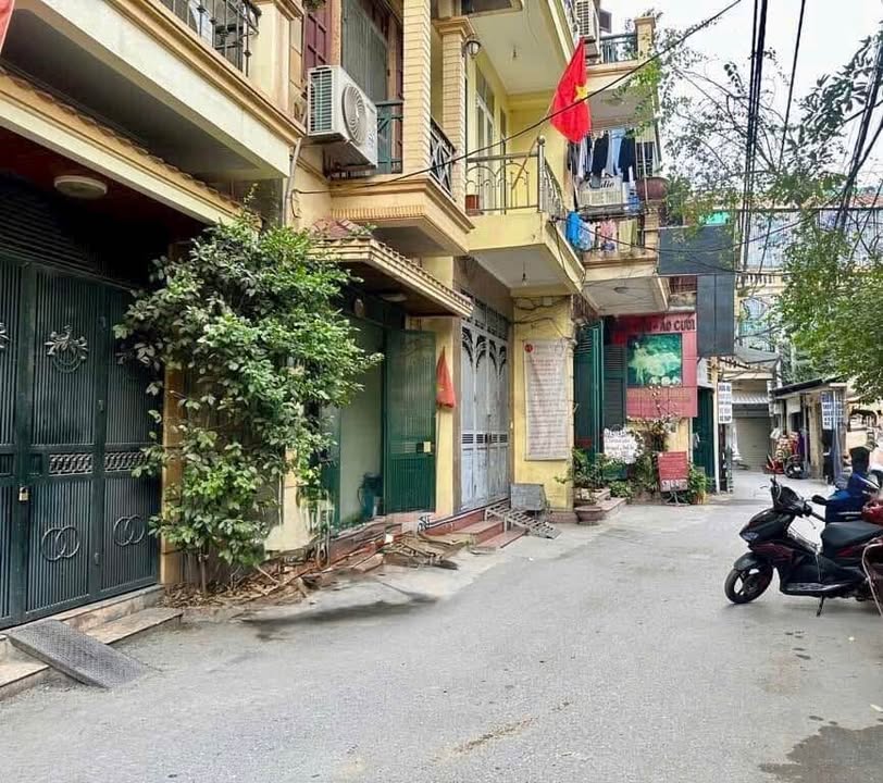 Nhà mặt phố Kim Giang, Thanh Xuân 48m² giá 11 tỷ - Sẵn sàng sở hữu ngay!