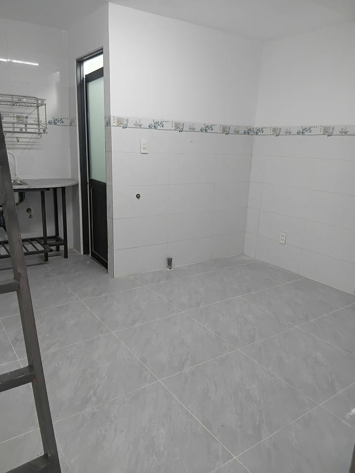 Phòng trọ cho thuê tại KDC Toàn Gia Thịnh, 1.6 triệu - Mới xây, an ninh tốt!