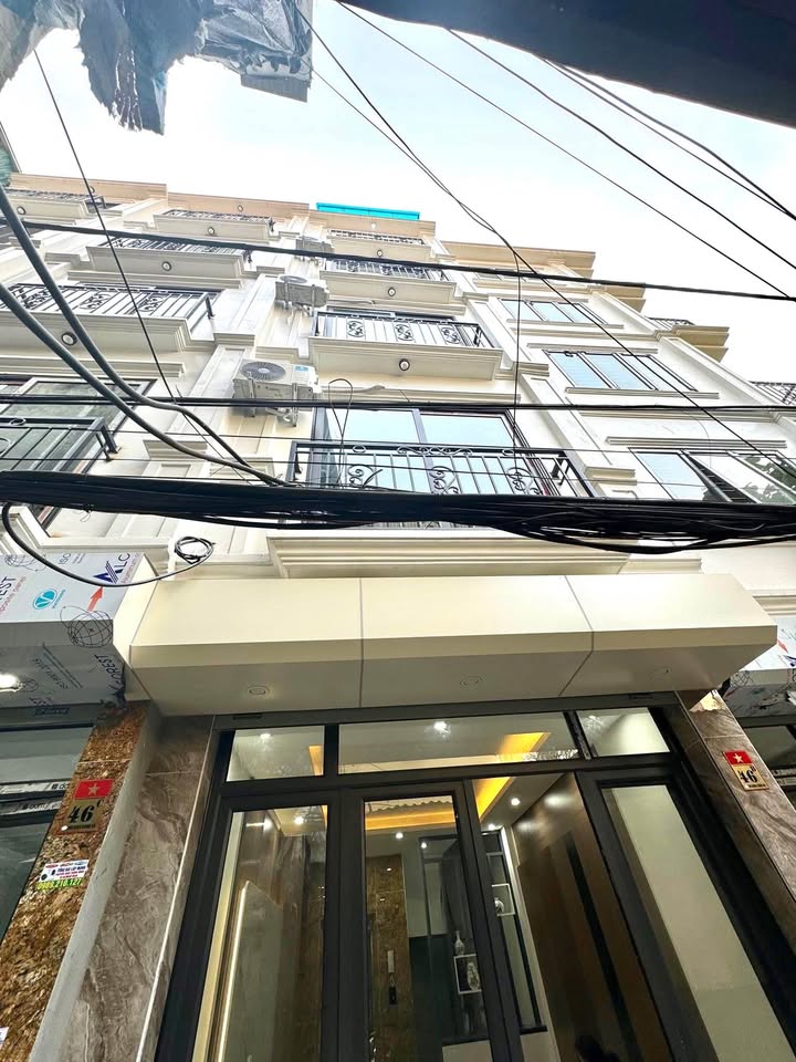 Nhà 6 tầng cầu Diễn 33m² giá 8 tỷ - Full nội thất, ở ngay!