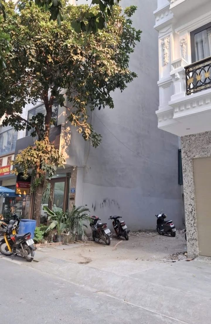 Đất nền 52m² tại phường Tùng Thiện, Hà Nội - Giá chỉ 1.7 tỷ - Sổ đỏ trao tay!