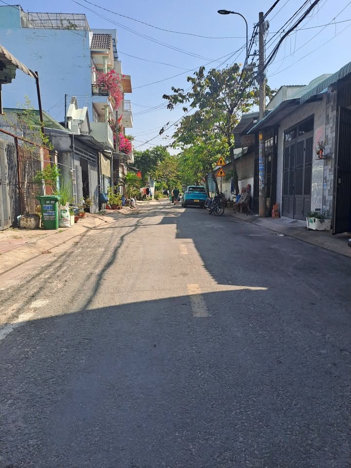 Nhà mặt tiền đường 8m Đông Thạnh, Hóc Môn 134m² giá 6 tỷ - Đầu tư sinh lời ngay!