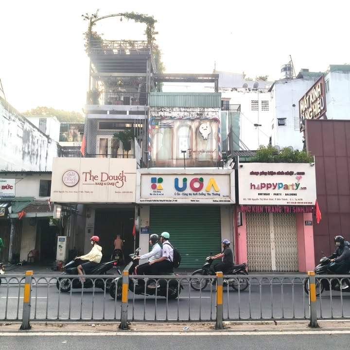 Front House mặt tiền Nguyễn Thị Minh Khai, Quận 1, 65m² - Giá giảm sốc chỉ 30 tỷ!