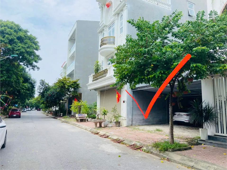 Nhà bán Khu A Nam Đầm Vạc, 104m² giá 4.3 tỷ - Chính chủ cần tiền gấp!