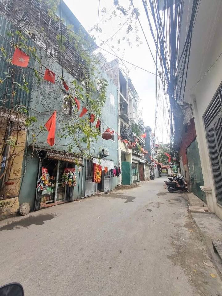 Nhà riêng Nước Ngầm 48m² giá 9 tỷ - Ô tô vào tận nhà!