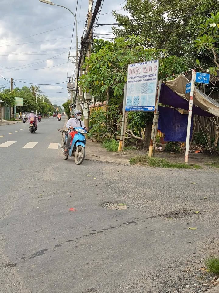 Đất nền Bình Mỹ Củ Chi 337m² giá 3 tỷ - Sổ hồng riêng, hướng Tây!