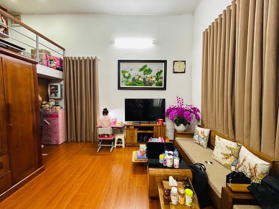 Nhà riêng Bà Triệu, Quận Hai Bà Trưng 60m² giá 7.35 tỷ - Vị trí trung tâm, an sinh đỉnh!