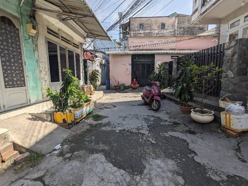 Nhà 2 tầng Võ Văn Ngân, Thủ Đức, 138m² chỉ 9 tỷ - Cơ hội đầu tư tuyệt vời!