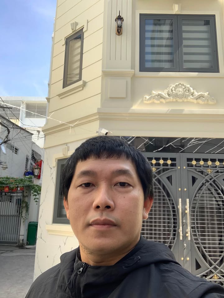 Nhà phố hẻm xe hơi Phùng Văn Cung 45m² giá 9 tỷ - Full nội thất vào ở ngay!