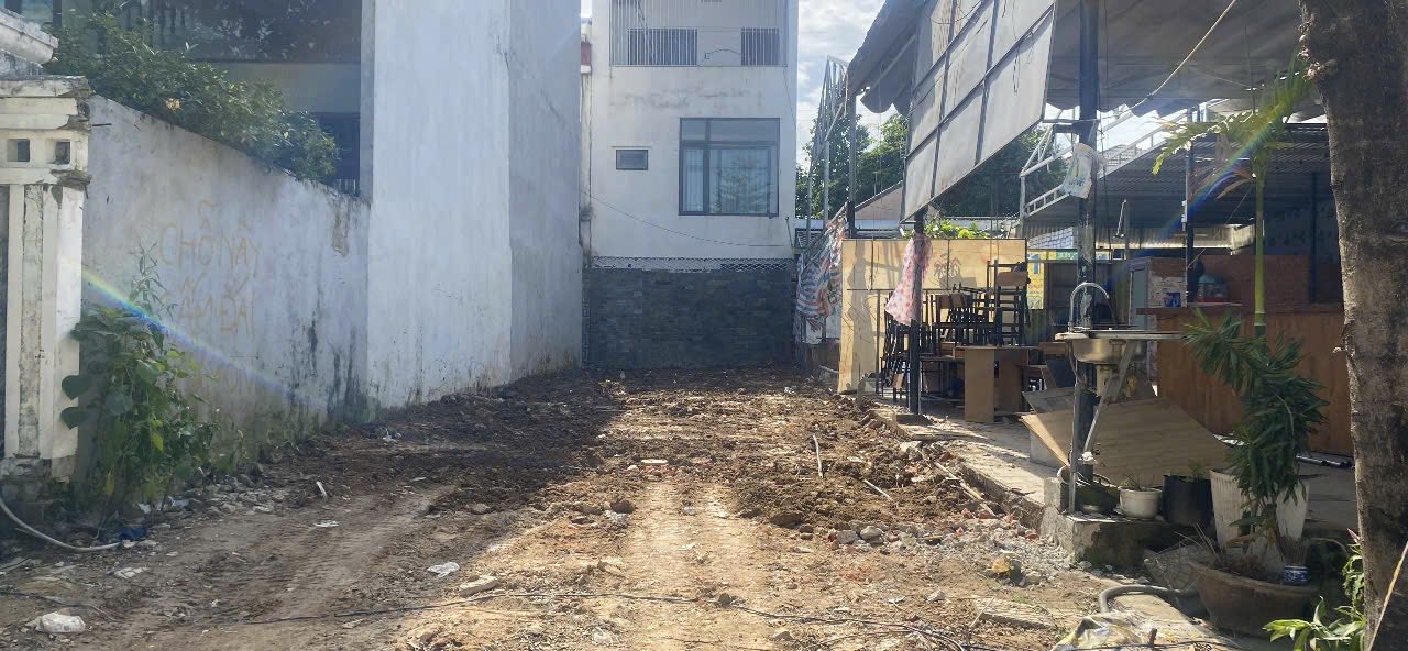 Đất nền Nguyễn Mậu Tài, Đà Nẵng 100m² giá 8.3 tỷ - Tiềm năng tăng trưởng cao!
