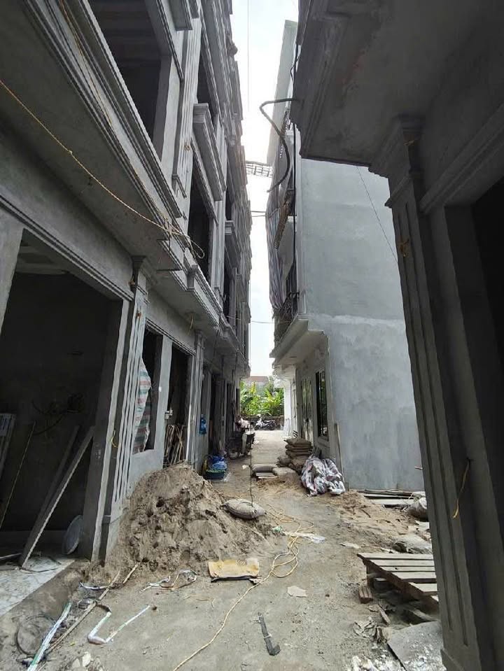 Townhouse Cao Viên - Thanh Oai 31m² giá 3 tỷ - Nhà mới keng, vào ở ngay đón Tết!