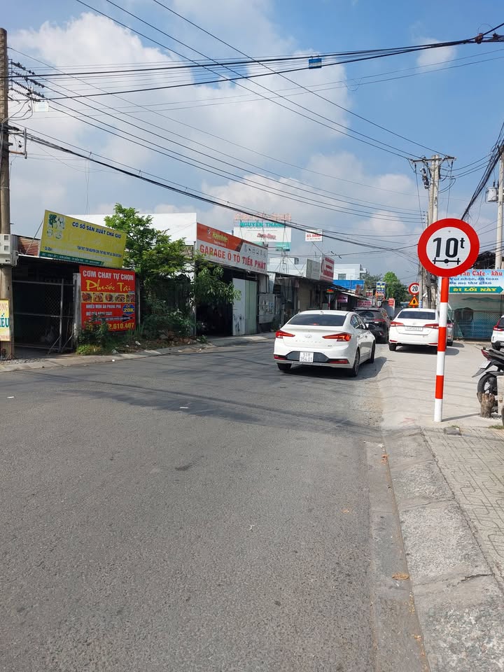 Đất mặt tiền đường thông xe 16 chỗ, Phường Bến Tre, 204m² - Đầu tư sinh lời ngay!