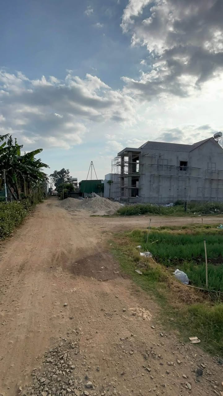 Đất nền tại Thị trấn Liên Nghĩa, Đức Trọng 262m² giá 3.2 tỷ - Đầu tư sinh lời tốt!