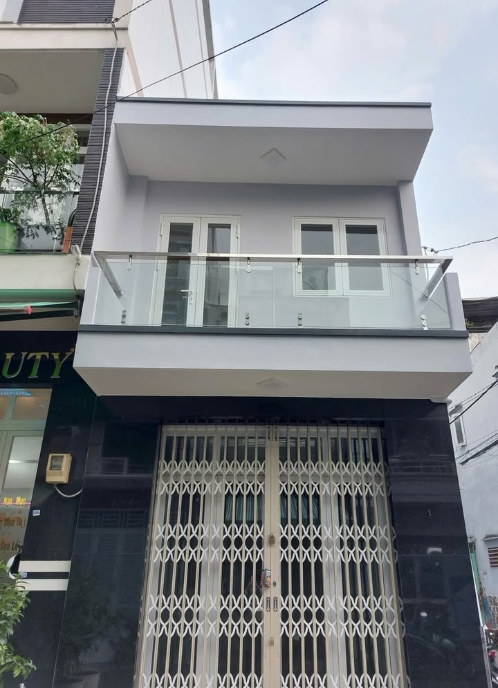 Nhà phố Hẻm xe tăng Hàn Hải Nguyên Q11 34m² giá 5 tỷ - Bán gấp trong tuần!