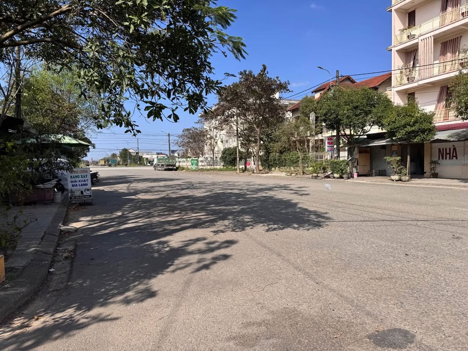 Đất mặt tiền Nguyễn Lâm, Hương Sơ, 100m² giá 2.2 tỷ - Cơ hội đầu tư tuyệt vời!