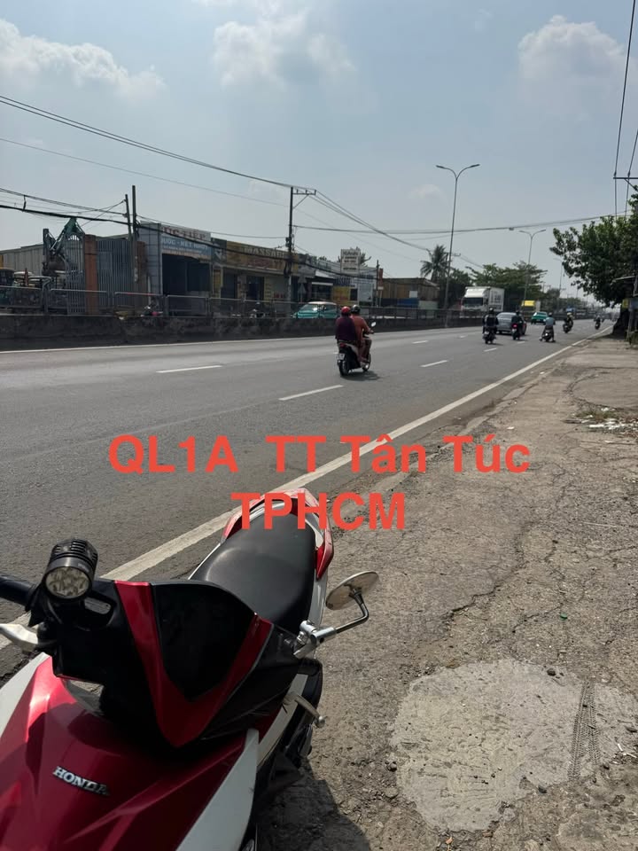 Kho mặt tiền QL1A, Tân Nhựt, 500m² giá 28 tỷ - Đầu tư sinh lời ngay!