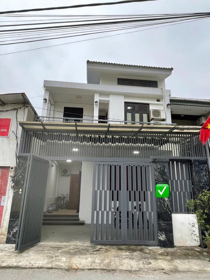 Nhà 3 tầng đường Nguyễn Khuyến, Vinh Tân 118m² giá 8 tỷ - Vị trí đẹp, nhà mới!
