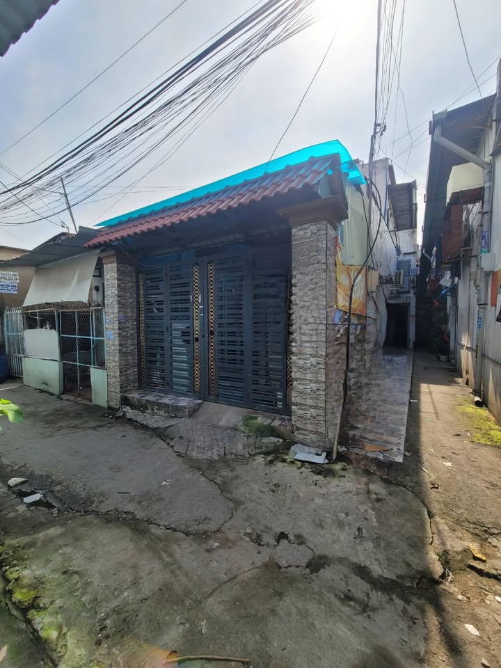 Nhà 2 tầng Tân Thới Nhất, Quận 12, 100m² giá 6 tỷ - Đầu tư sinh lời cao!