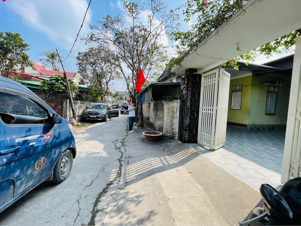 Đất nền đường Nguyễn Xuân Linh, Đông Vĩnh 100m² giá 3 tỷ - Cơ hội đầu tư hiếm có!