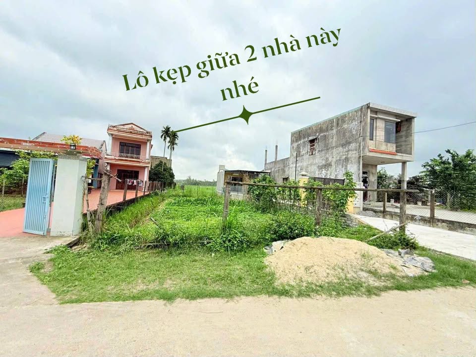 Đất nền Hòa Tiến 400m² giá 1.5 tỷ - Cơ hội đầu tư tuyệt vời!