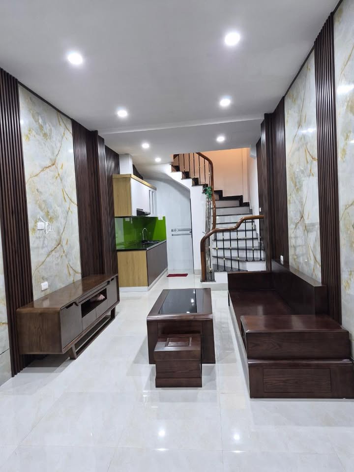 Nhà phố Định Công Thượng 120m² giá 3 tỷ - Thiết kế hiện đại và sang trọng!