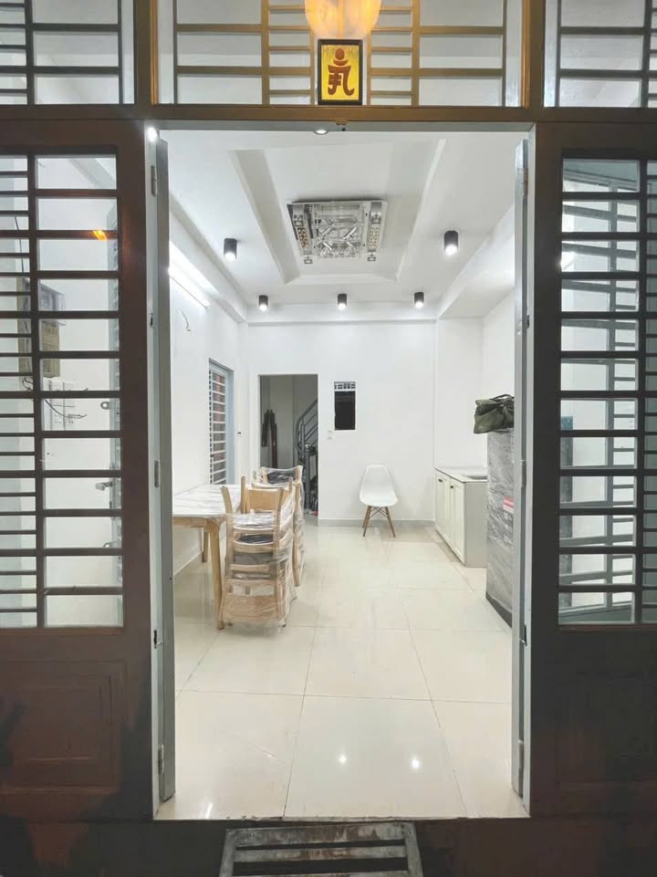 Nhà nguyên căn cho thuê Phùng Văn Cung 23m² giá 13 triệu - Full nội thất A-Z!