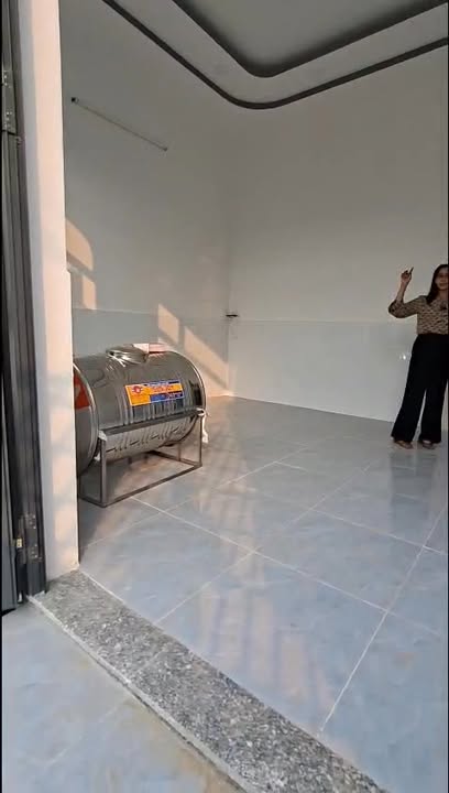 Nhà cấp 4 Hóc Môn 90m² giá thỏa thuận - Sân đậu ô tô, khu dân cư đông đúc!