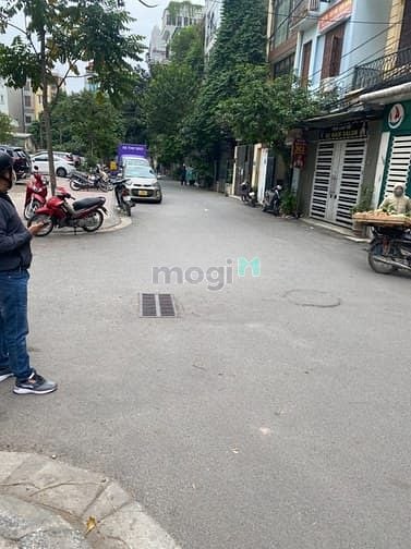 Cho thuê nhà phân lô ô tô tránh phố Nguyễn Xiển 60m² giá 25 triệu - Vị trí đắc địa tại Thanh Xuân!