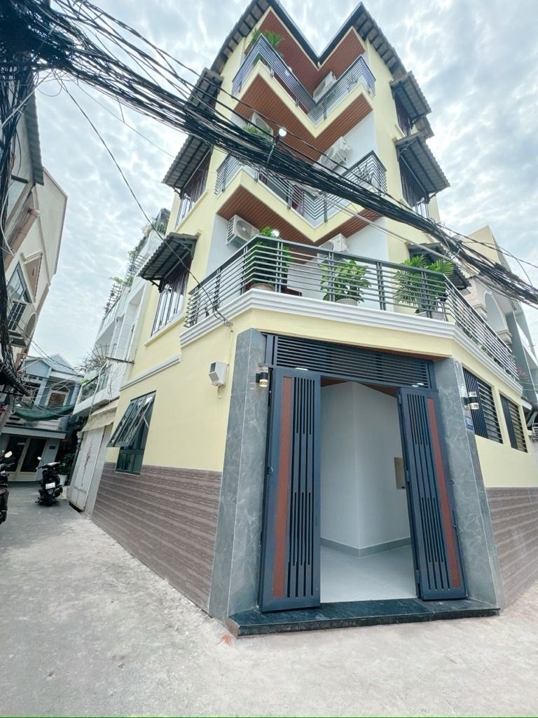 Nhà góc 2 mặt hẻm 6m Nguyễn Thị Thập, Quận 7, 50m², giá 9.6 tỷ - Ô tô vào tận nơi!