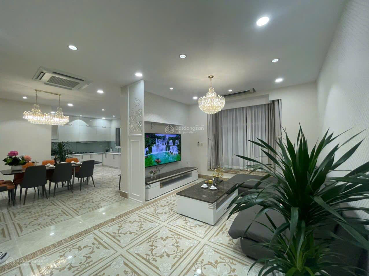 Căn hộ Duplex Riverside Residence Quận 7 450m² - View hồ bơi tuyệt đẹp!