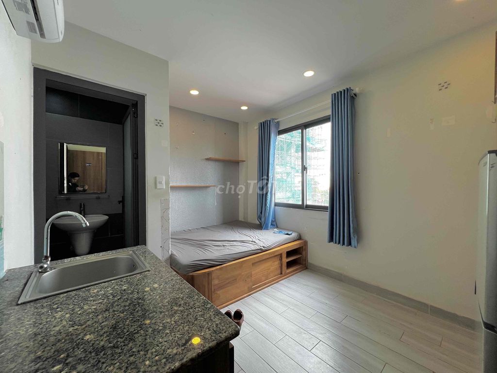 Căn hộ Studio 30m² Hoàng Văn Thụ chỉ 4.3 triệu - Ngay Ngã Tư Phú Nhuận!