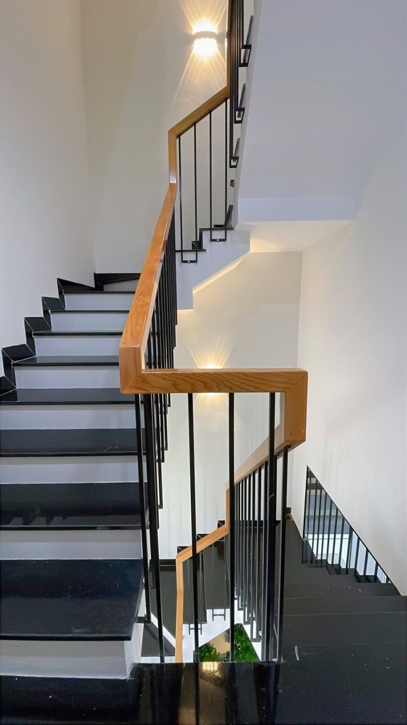 Nhà phố cao cấp 4 tầng Trịnh Đình Trọng 64m² giá 12.8 tỷ - Sẵn sàng vào ở ngay!