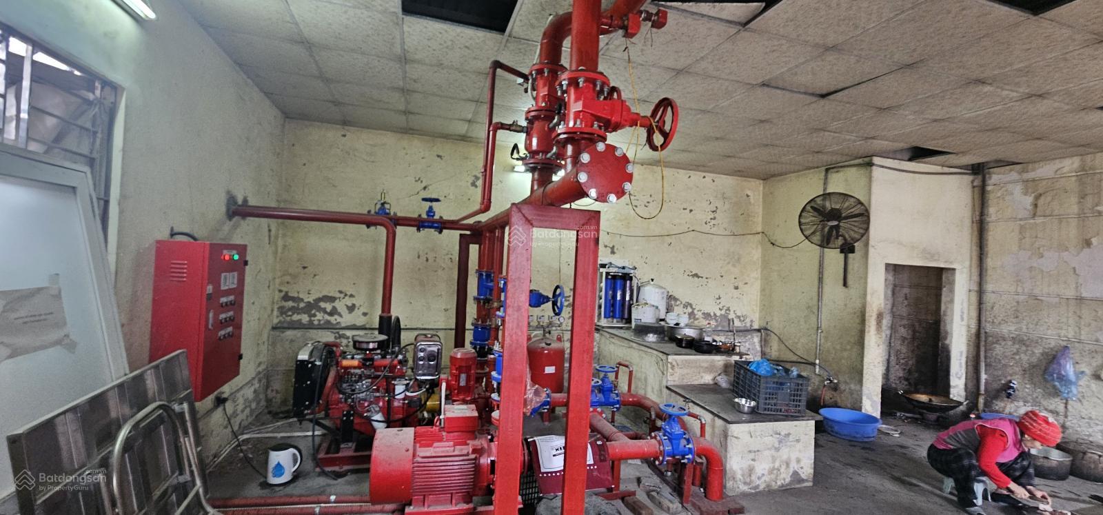 Cho thuê kho xưởng tại Liên Ninh 3000m² - Container vào tận kho!